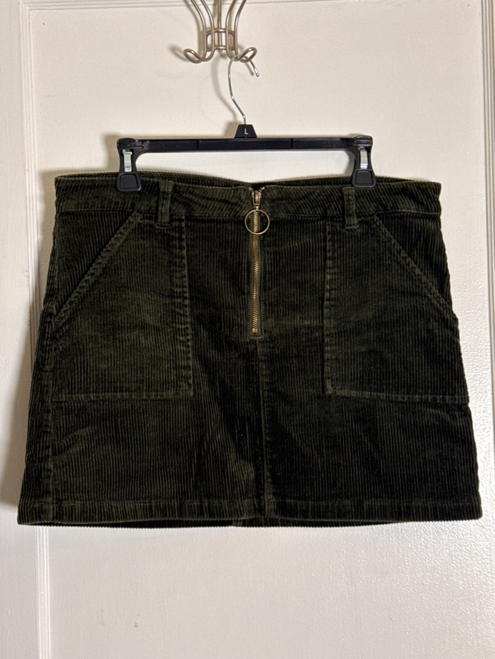 Olive Green Corduroy Mini Skirt Size XL 13 Blue Spice